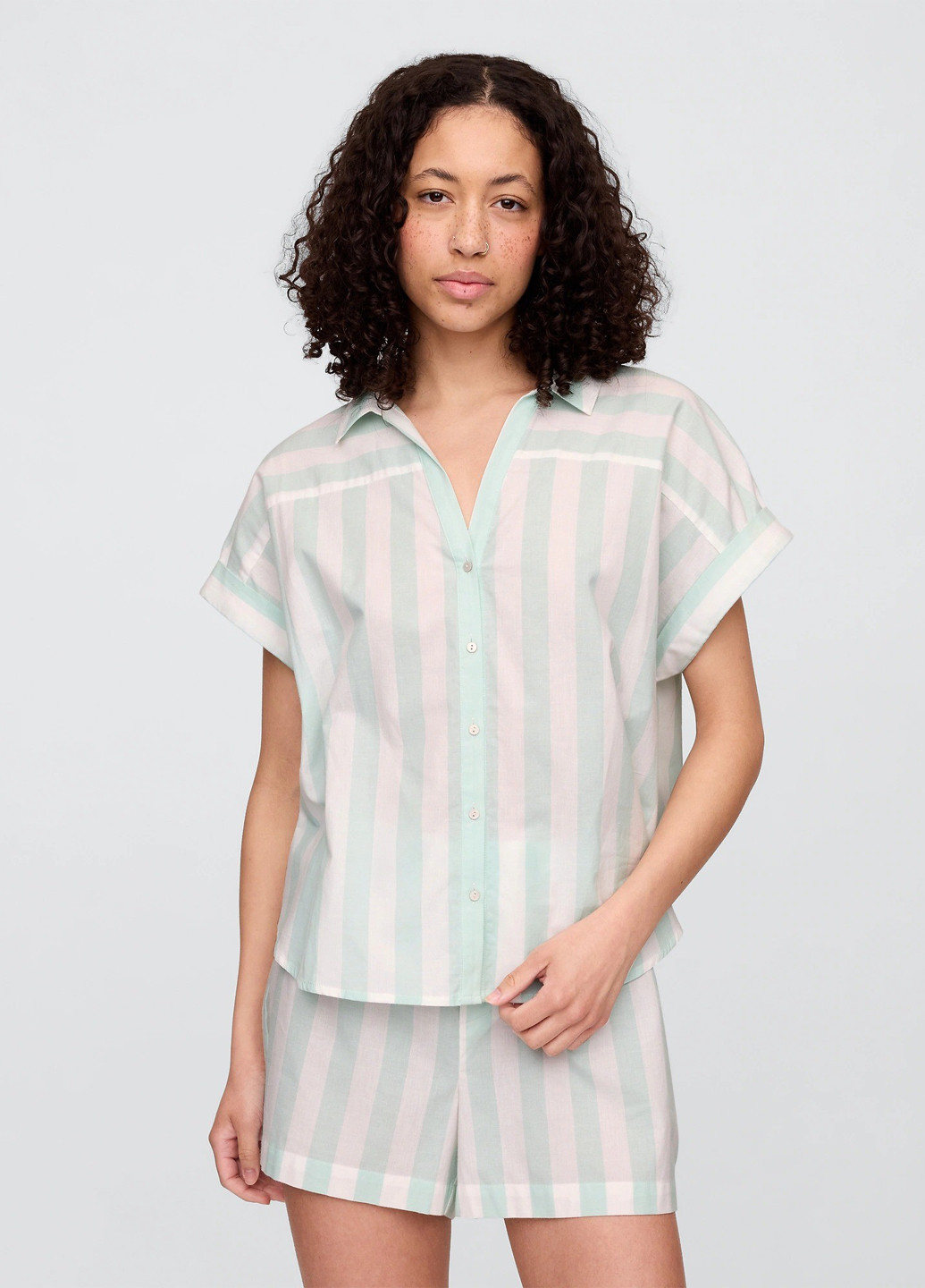 Комбинированная всесезон пижама (рубашка, шорты) рубашка + шорты Gap