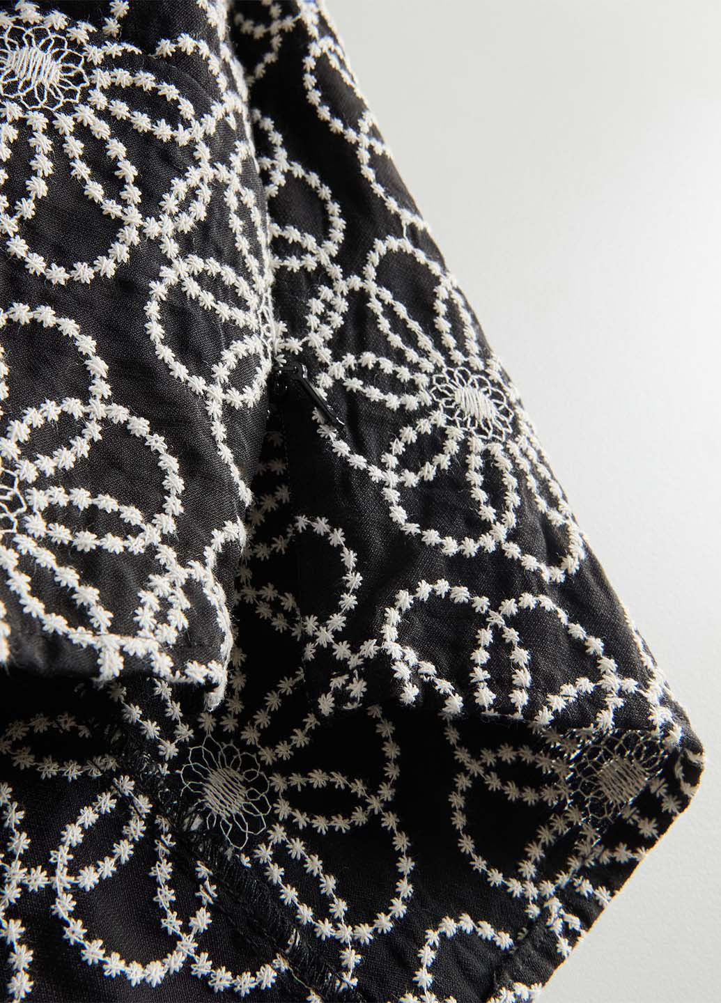 Топ Reserved (291584248)