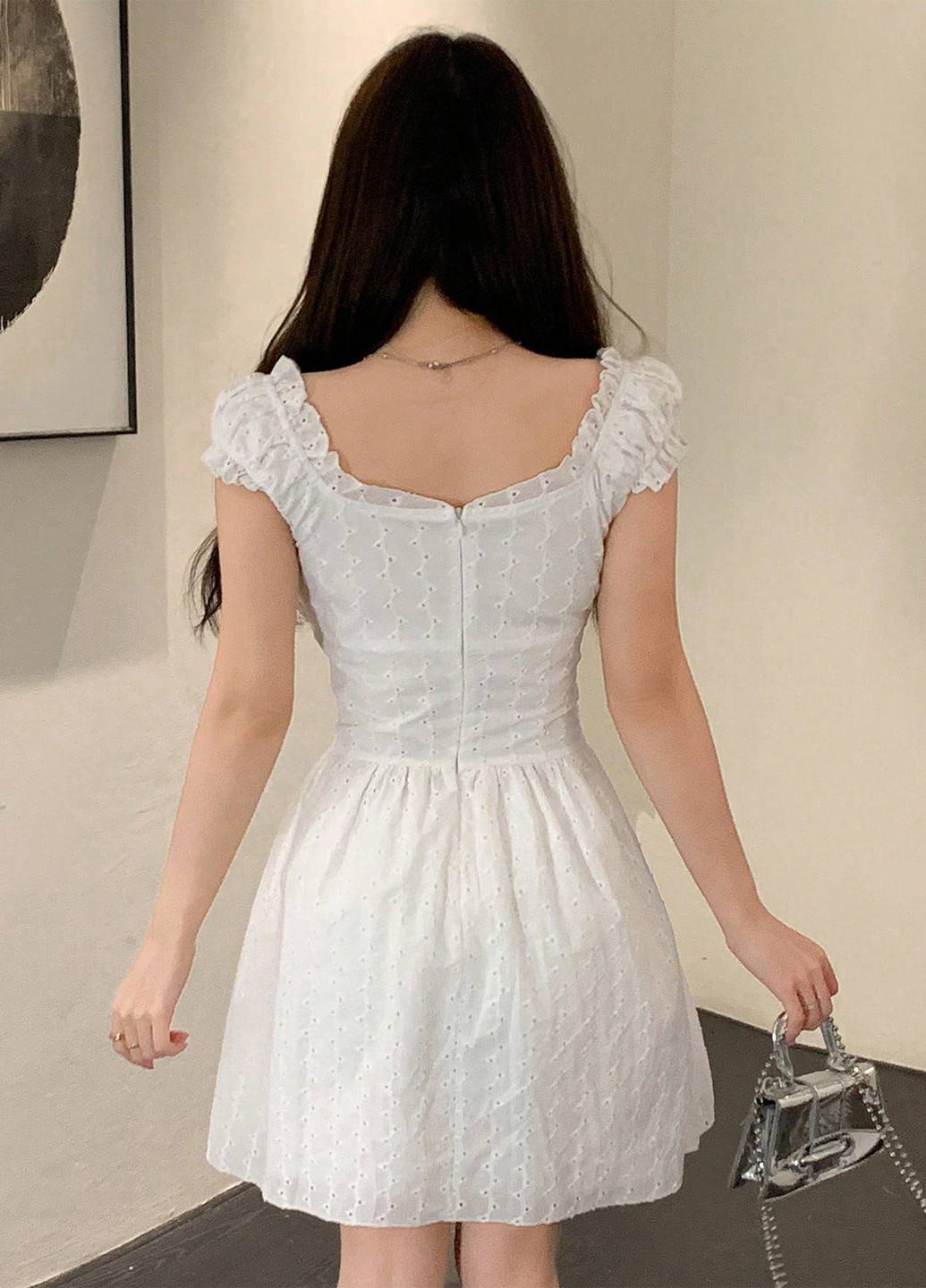 Белое кэжуал платье клеш SHEIN однотонное