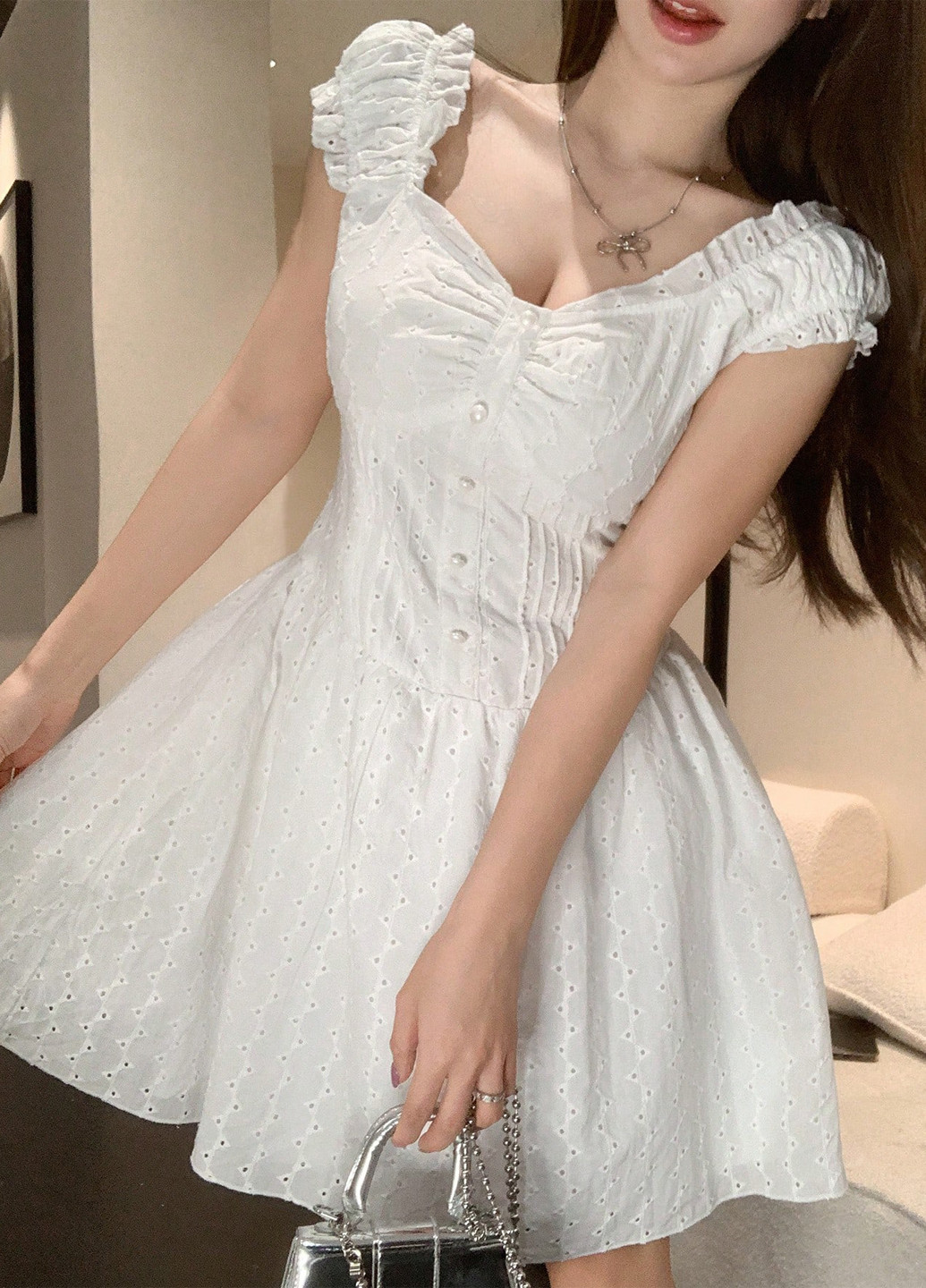 Белое кэжуал платье клеш SHEIN однотонное