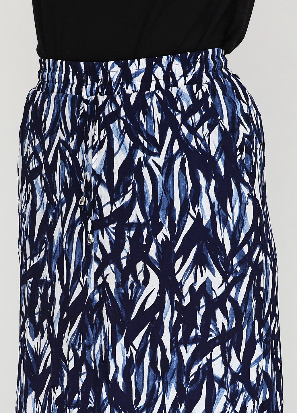 Темно-синяя кэжуал с абстрактным узором юбка H&M макси