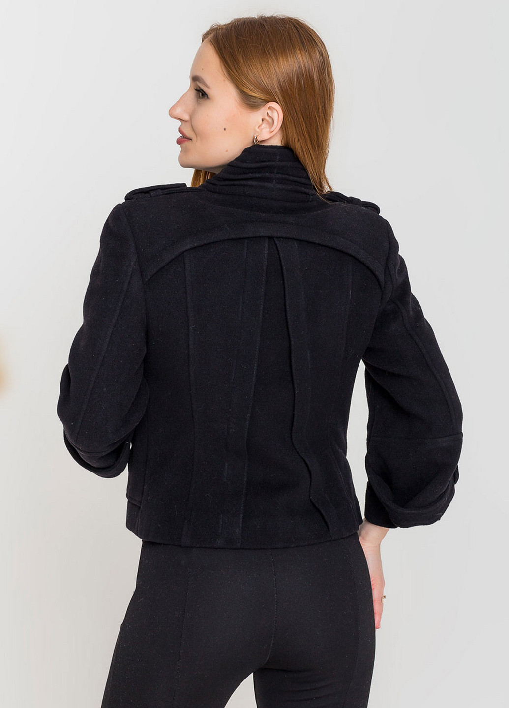 Черная демисезонная куртка O`zona milano
