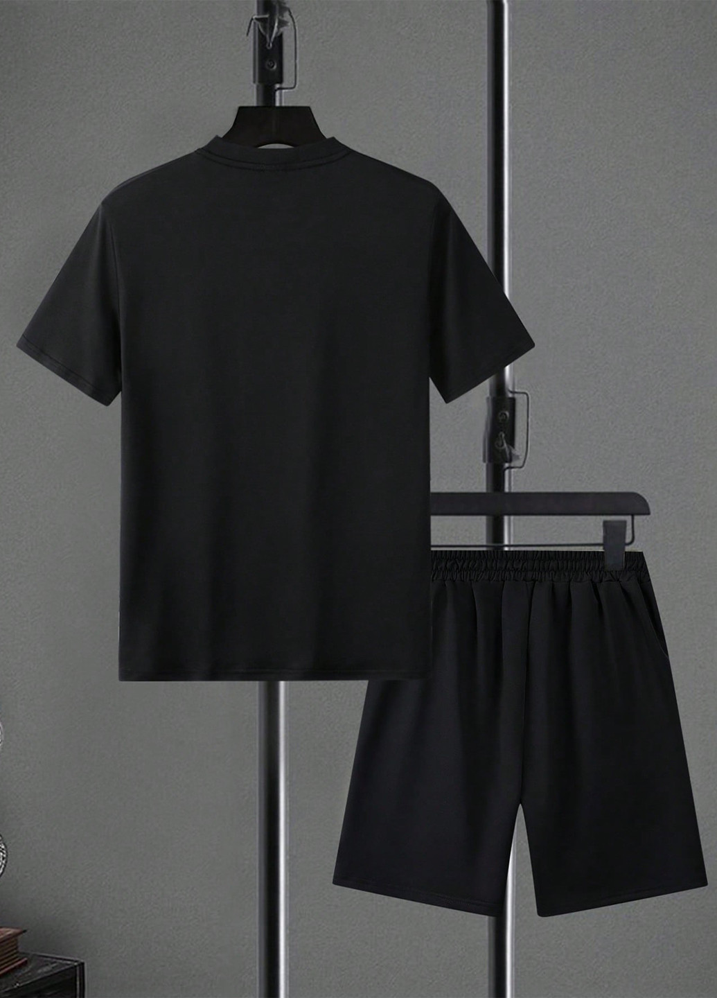 Чорний літній костюм (футболка, шорти) з шортами SHEIN