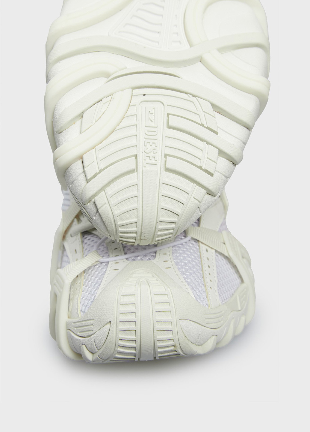 Белые всесезонные кроссовки Diesel