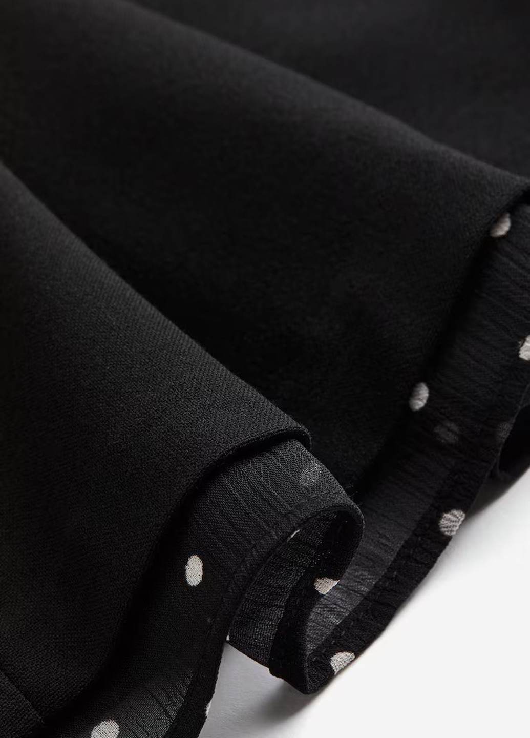 Черная кэжуал в горошек юбка H&M а-силуэта (трапеция)