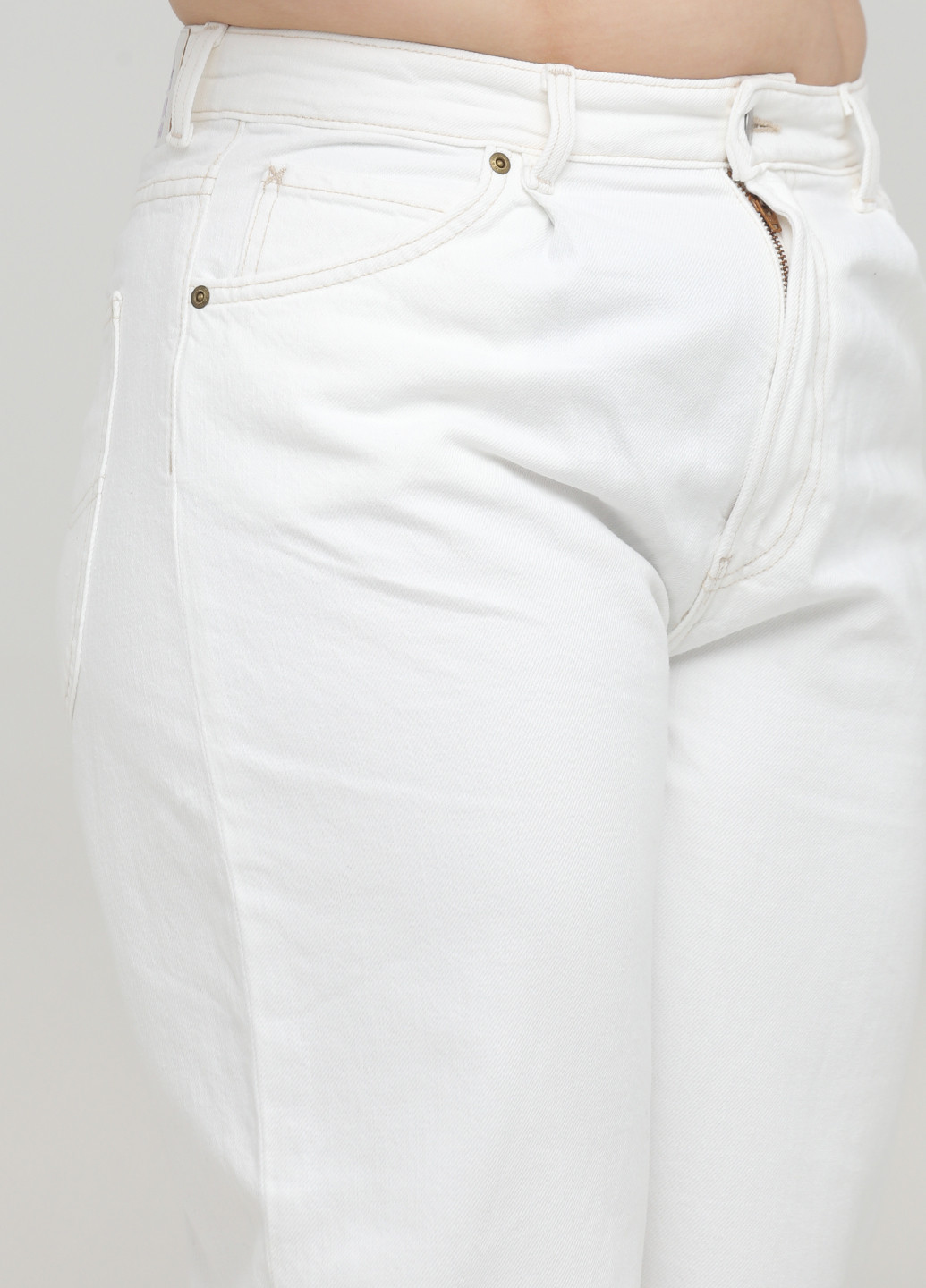 Белые демисезонные мом фит джинсы H&M x Lee