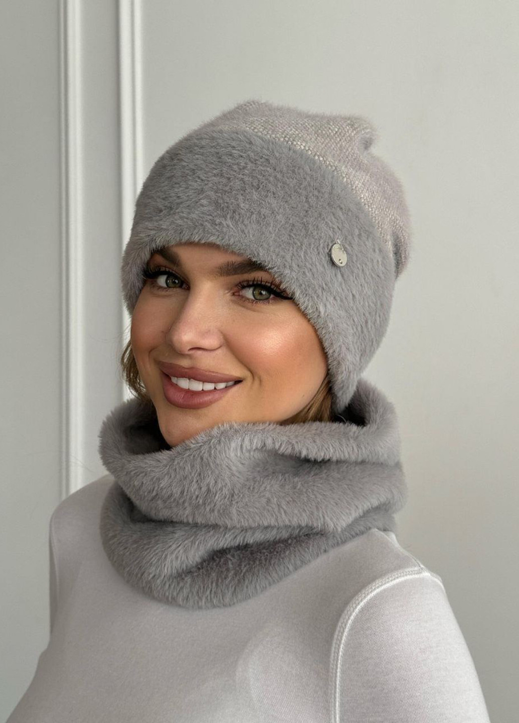 Комплект (шапка, баф) No Brand (365959852)