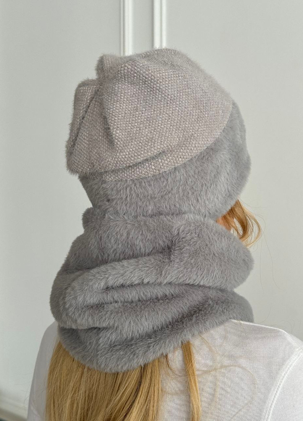 Комплект (шапка, баф) No Brand (365959852)