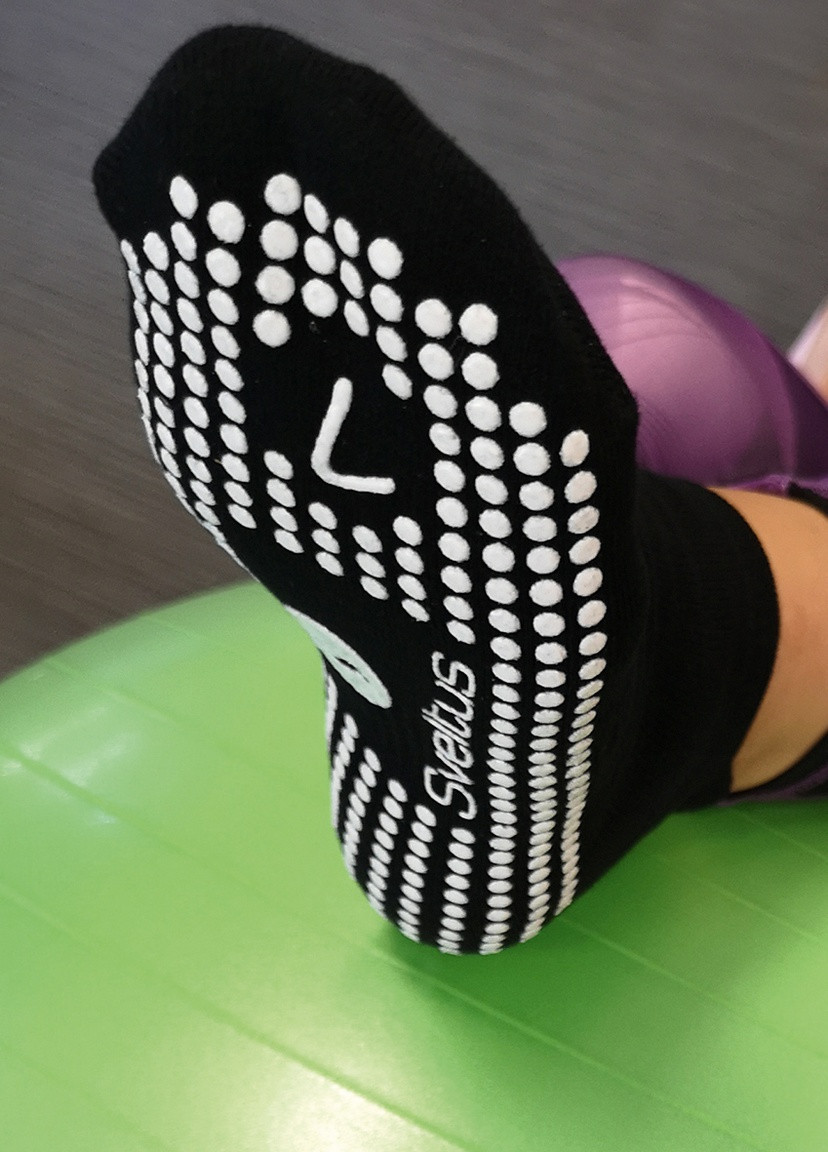 Шкарпетки для йоги Non Slip Yoga Sock L (SLTS-9074) Sveltus (253162185)