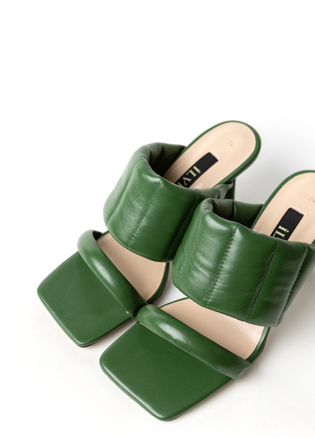 Зеленые шлепанцы Ilvi