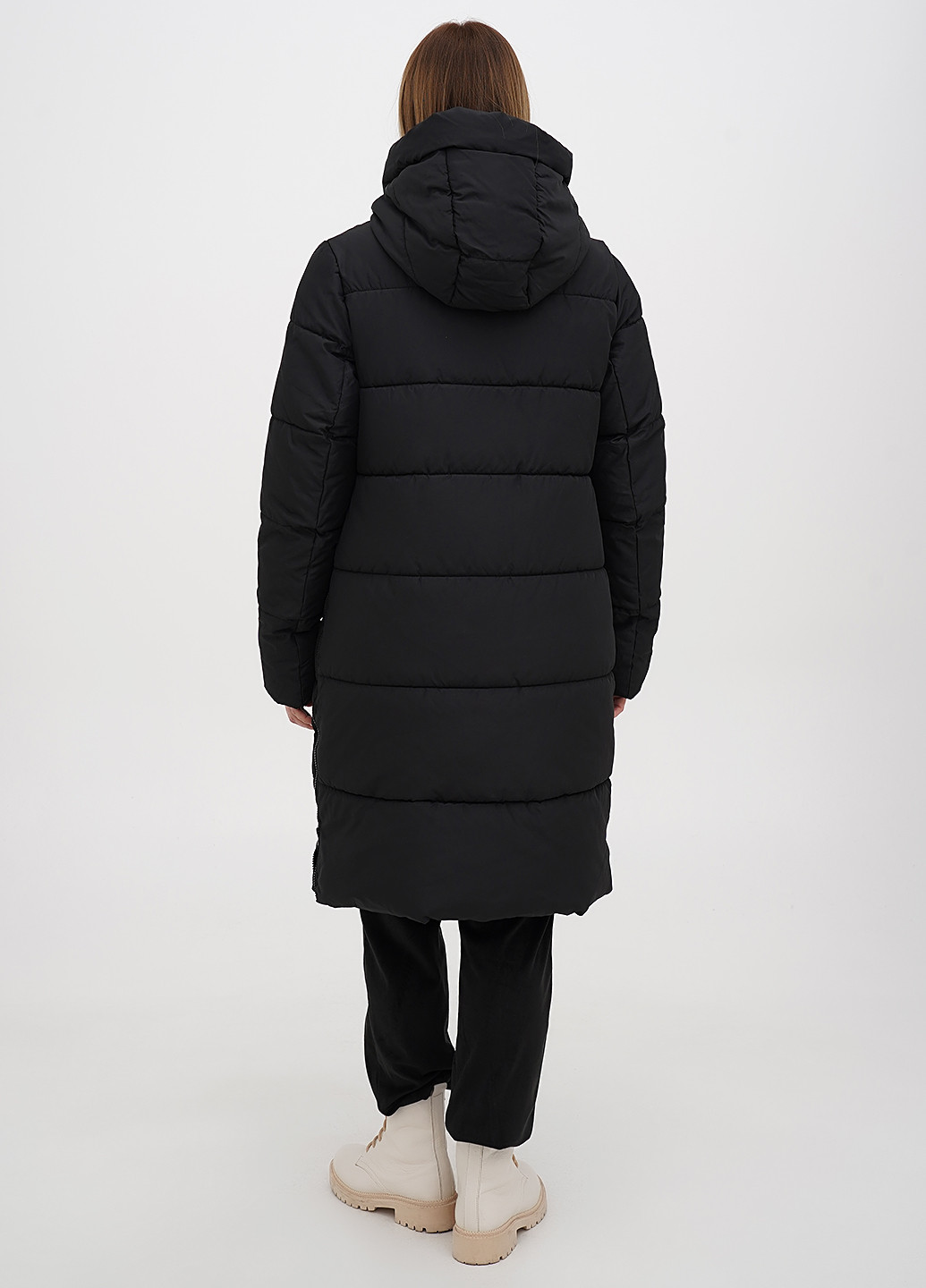 Черная зимняя куртка Monte Cervino