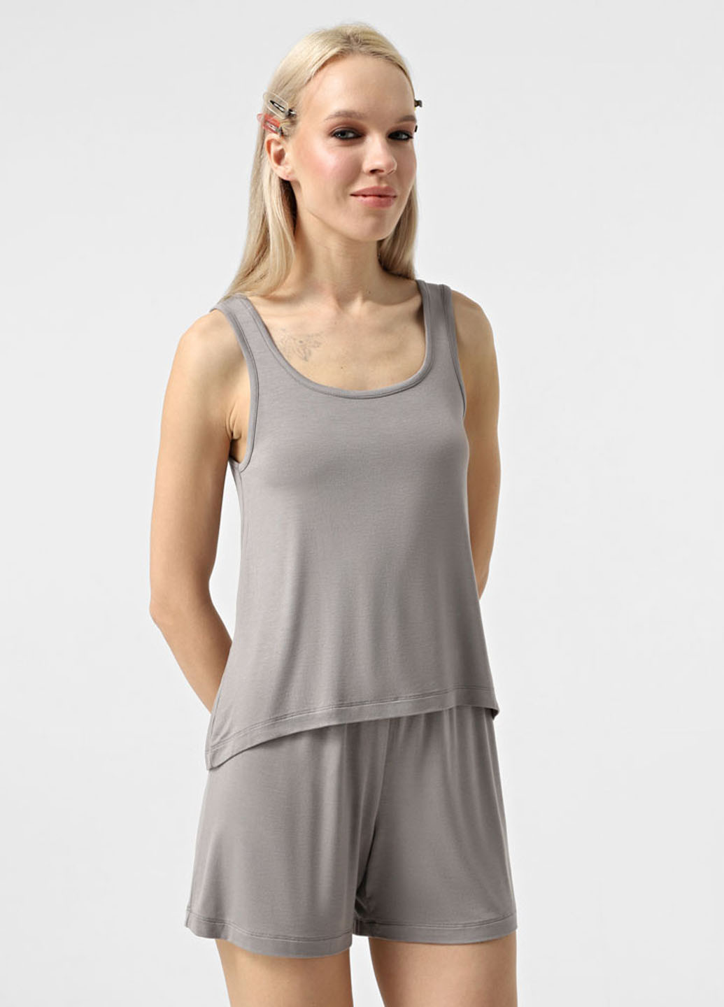 Серая всесезон пижама (майка, шорты) майка + шорты Promin