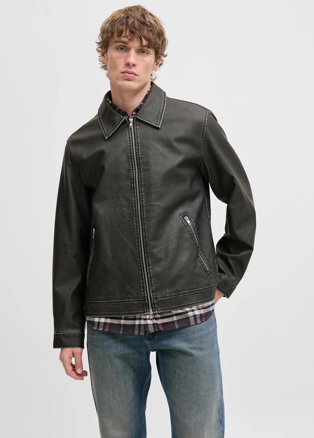 Черная демисезонная куртка Jack & Jones