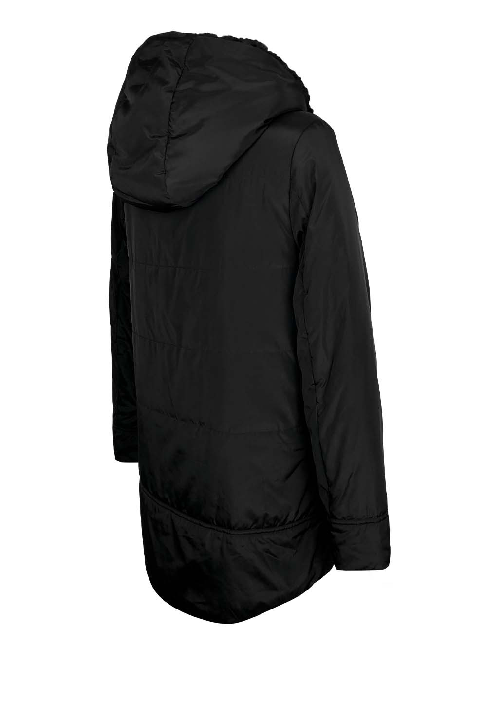 Чорна зимня куртка Deha