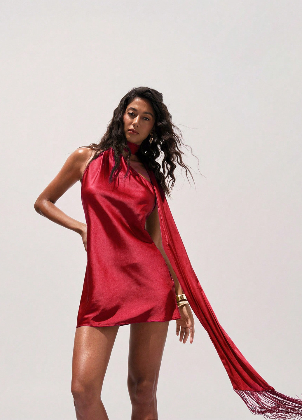 Красное праздничный, коктейльное, вечернее платье с открытой спиной SHEIN однотонное