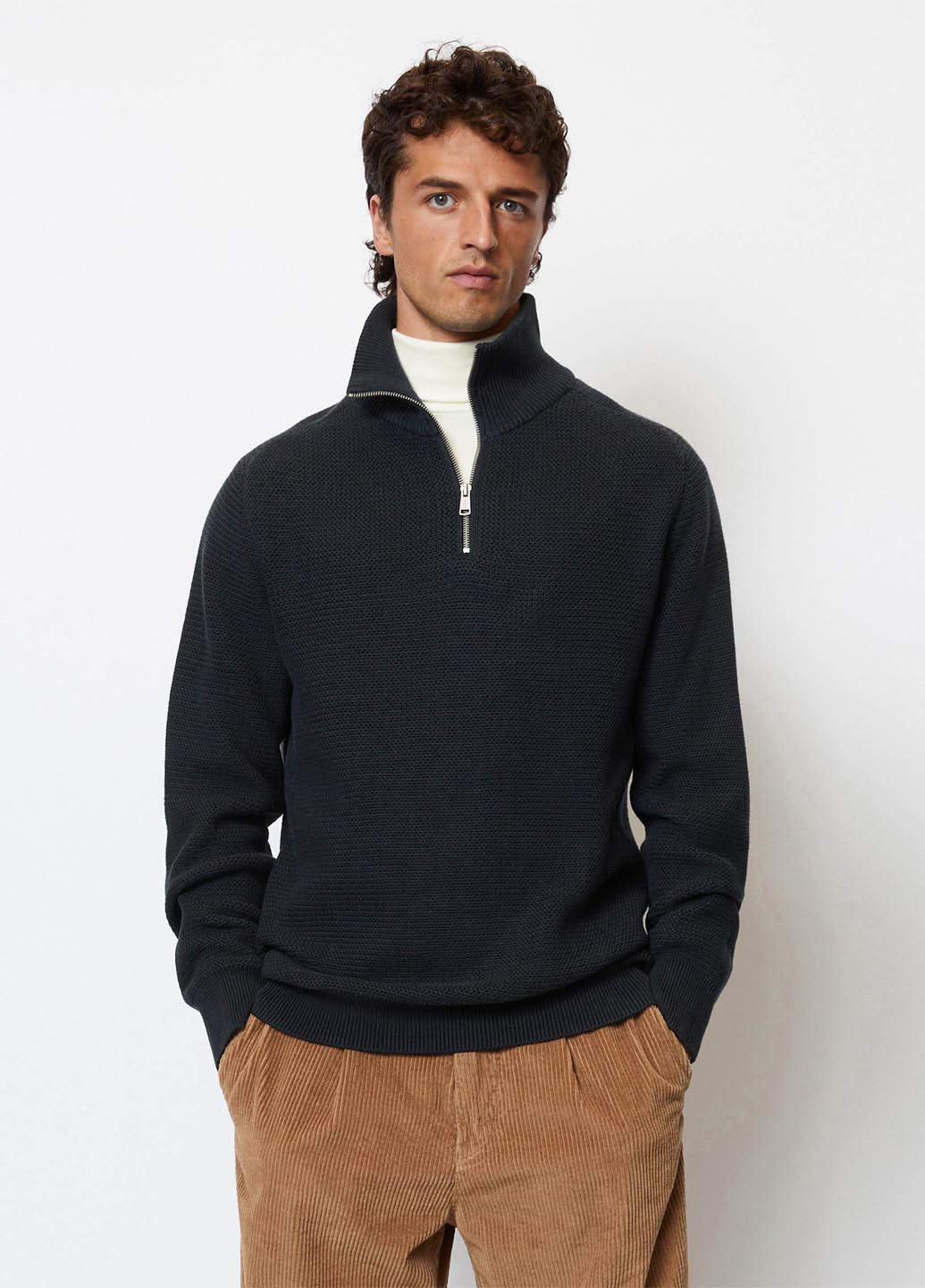 Темно-синій зимовий светр Marc O'Polo