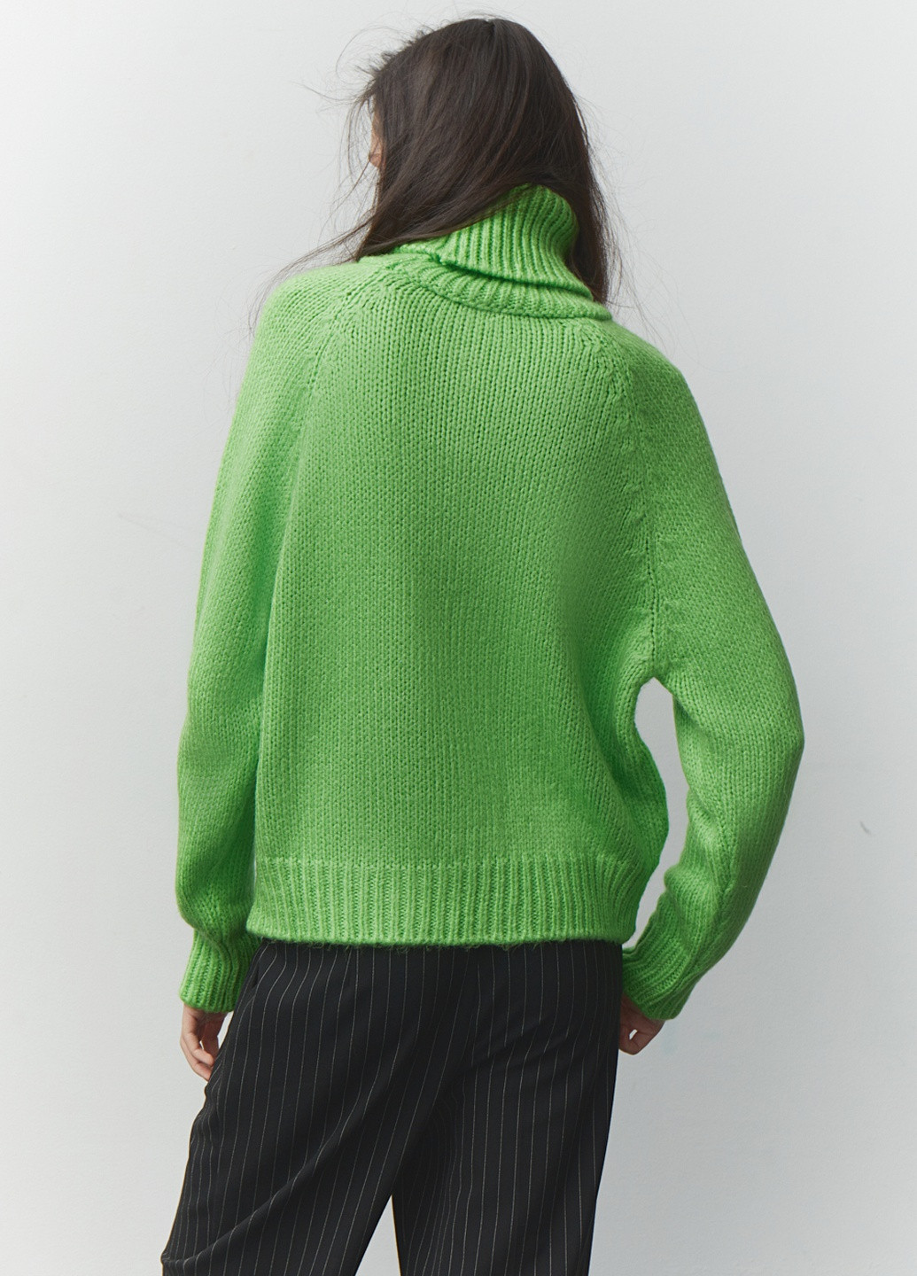 Зеленый зимний свитер с высоким воротником пуловер Papaya