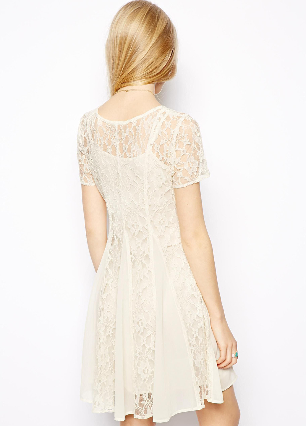 Молочна кежуал сукня кльош Asos однотонна