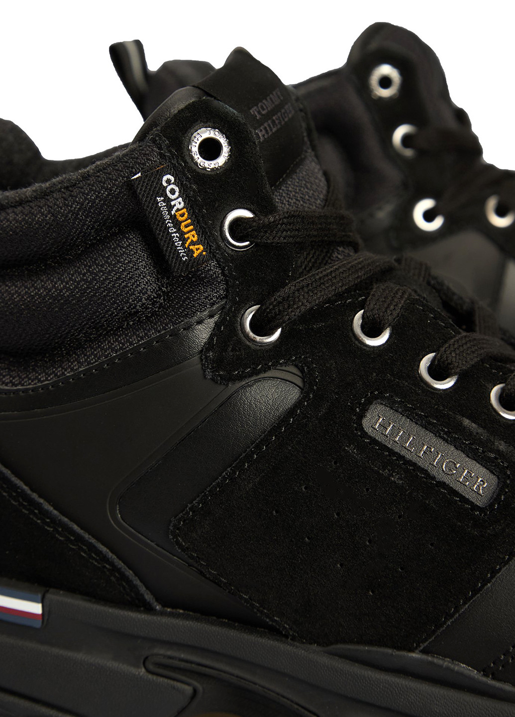 Черные зимние ботинки Tommy Hilfiger