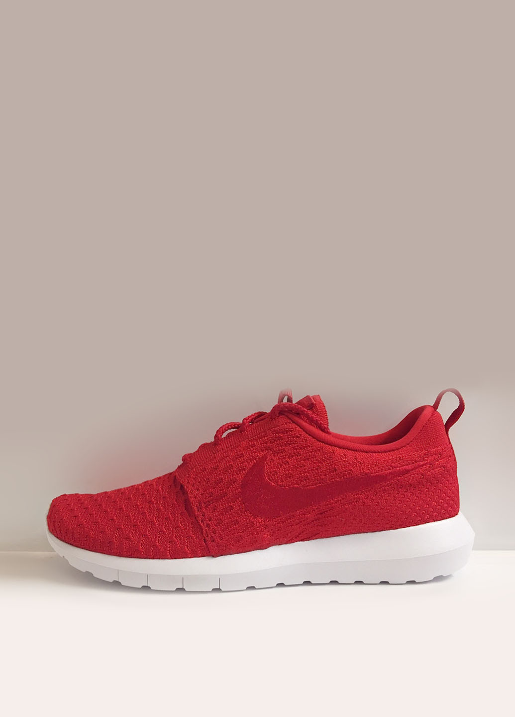 Красные демисезонные кроссовки Nike ROSHE NM FLYKNIT