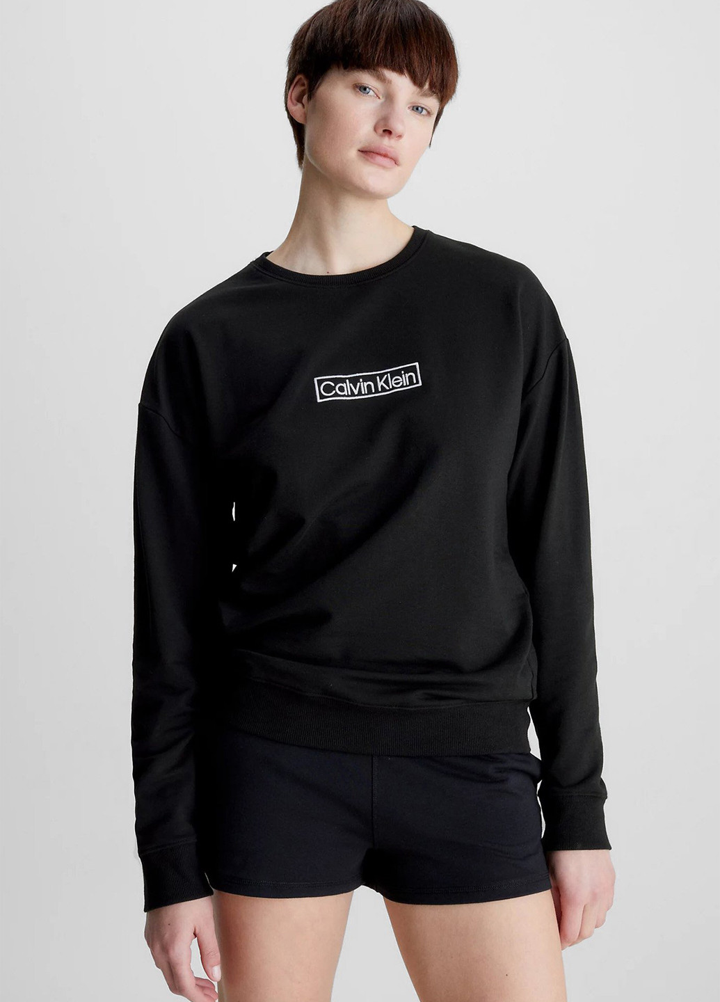 Черный свитшот Calvin Klein однотонный вышивка (328105201)