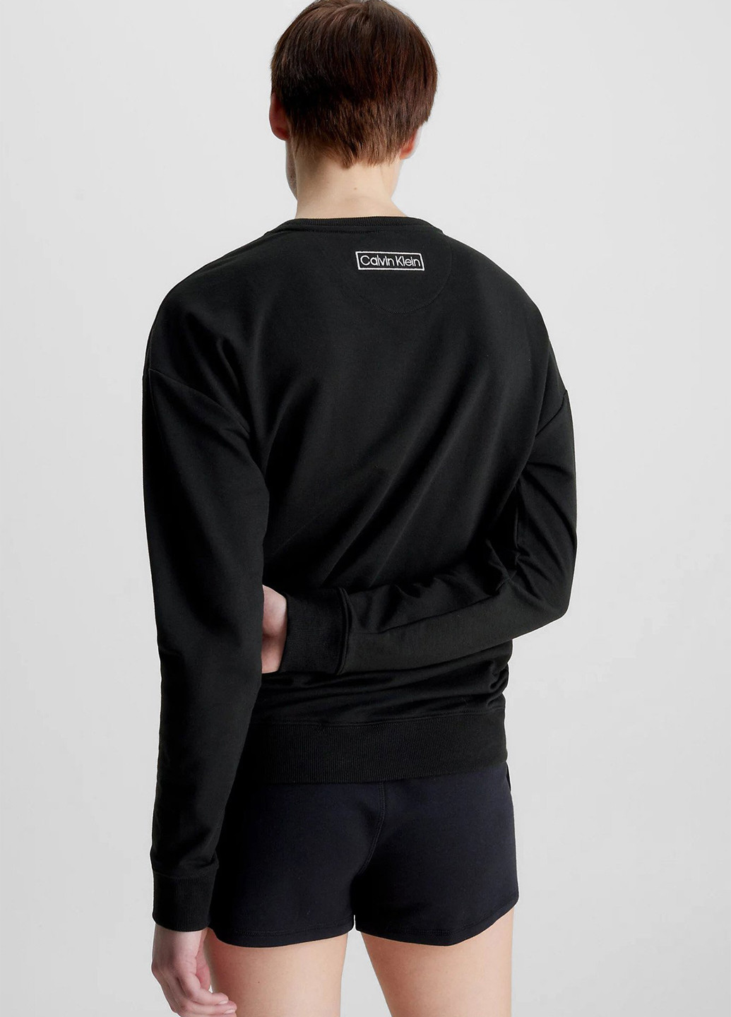 Черный свитшот Calvin Klein однотонный вышивка (328105201)