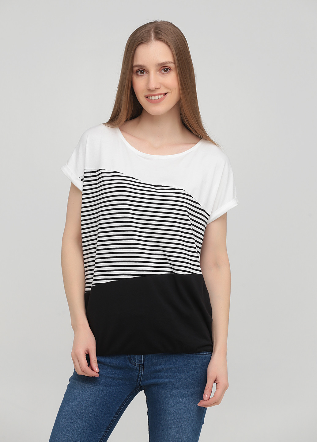 Чорно-біла літня футболка Gina Benotti