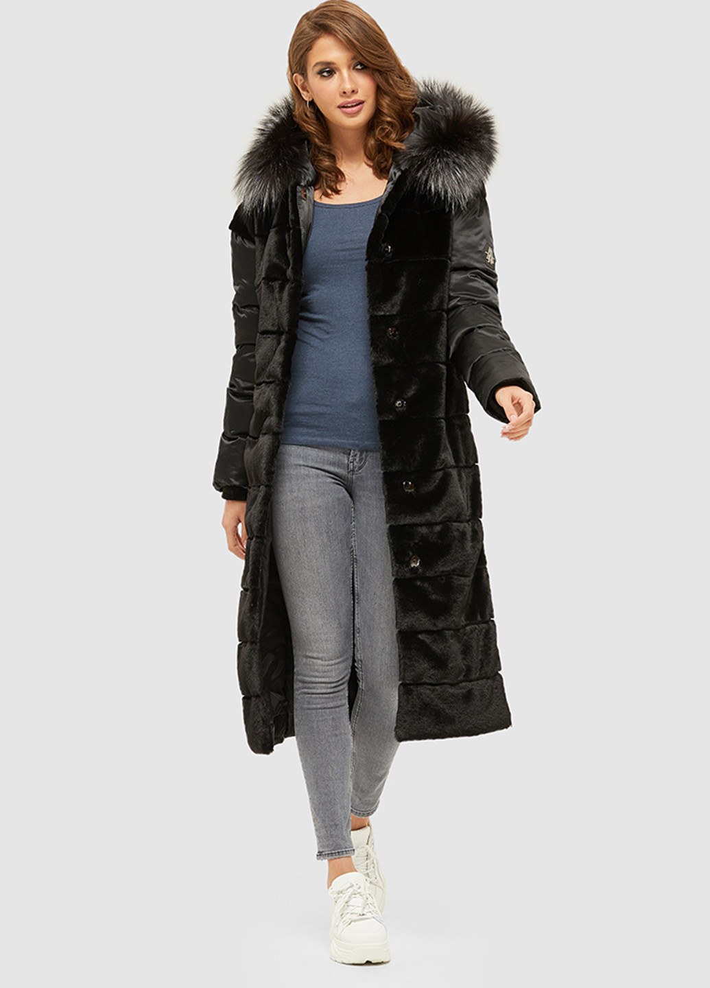 Чорна зимня куртка MN