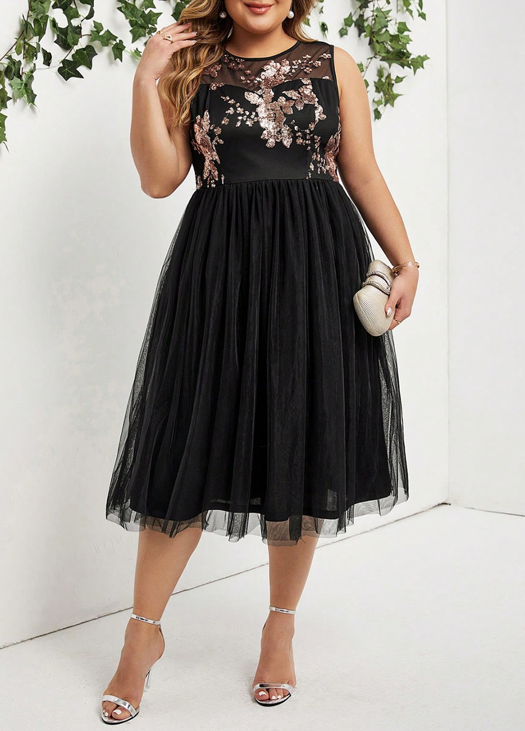 Чорна коктейльна, кежуал сукня з пишною спідницею, кльош SHEIN з квітковим принтом