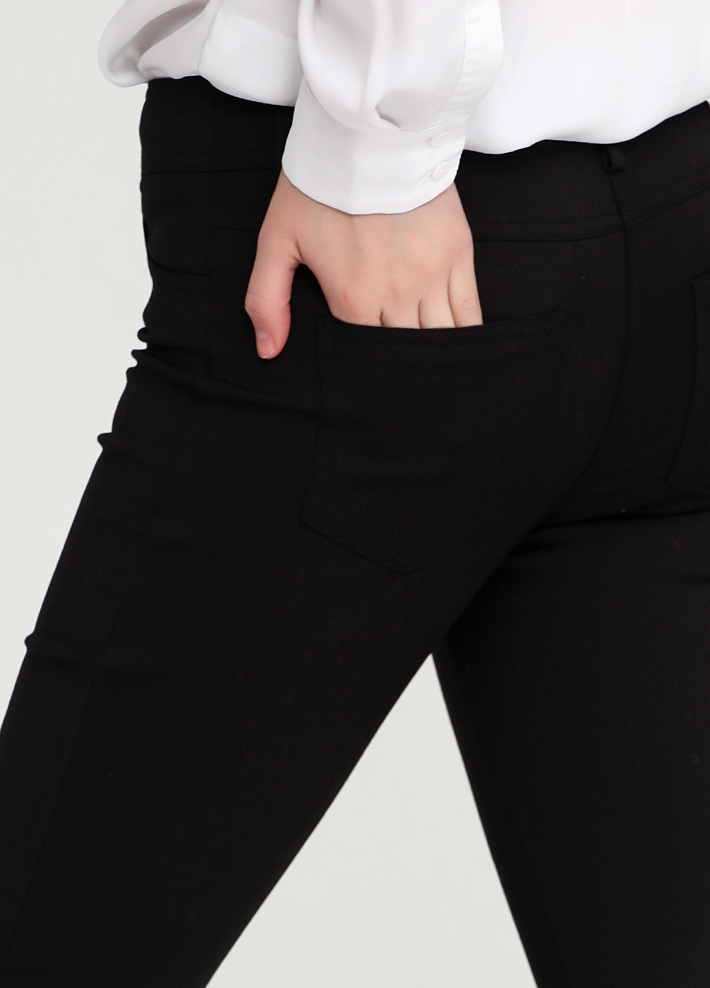 Черные кэжуал демисезонные зауженные брюки Guess by Marciano
