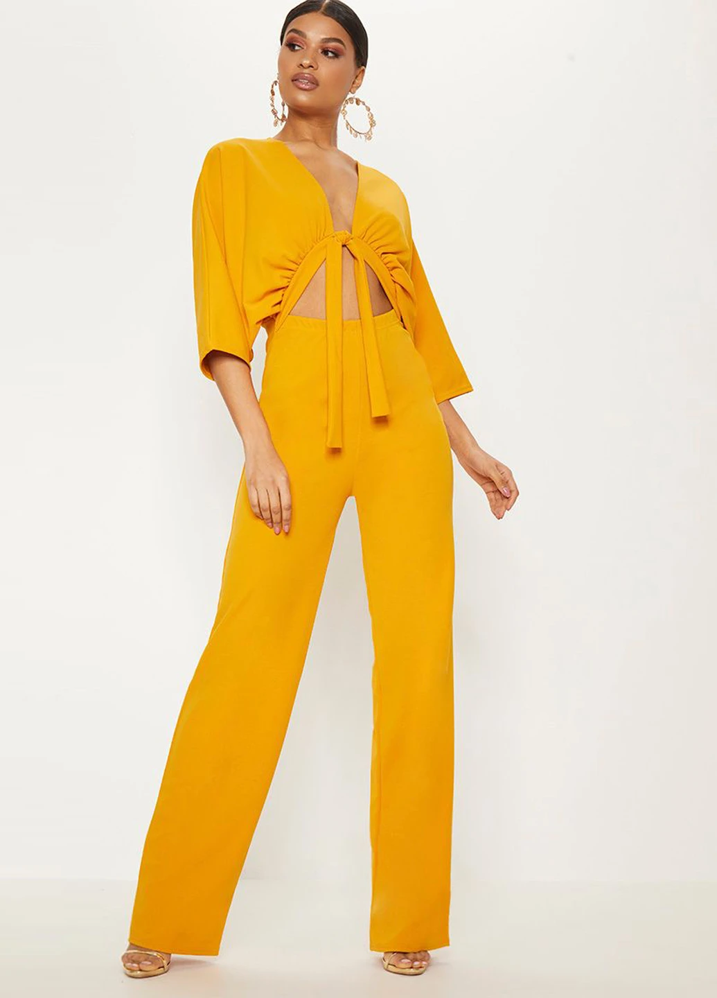 Комбинезон PrettyLittleThing комбинезон-брюки однотонный горчичный вечерний полиэстер