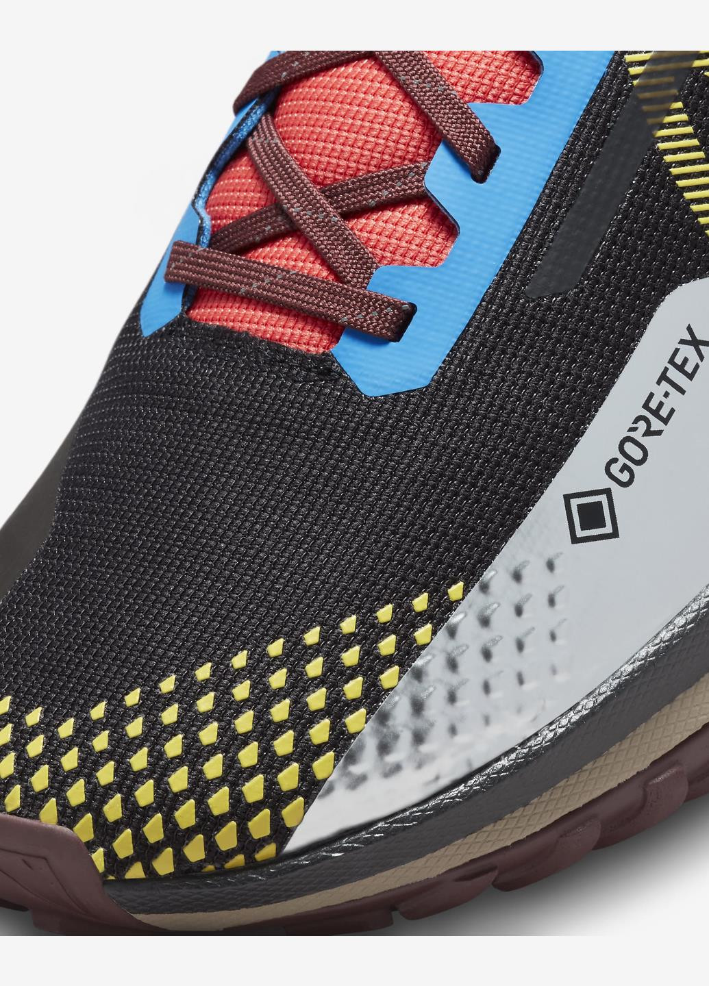 Цветные демисезонные кроссовки dj7926-003 Nike Pegasus Trail 4 GORE-TEX