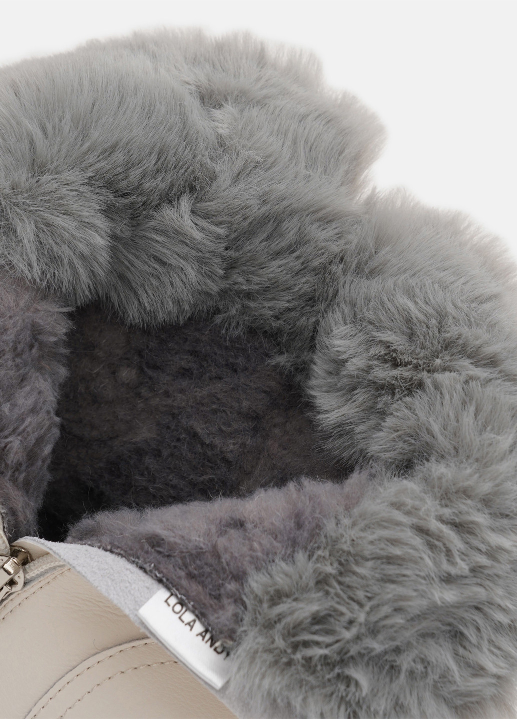 Зимние ботинки Lola Andy с аппликацией, с мехом, с белой подошвой, волнистая подошва