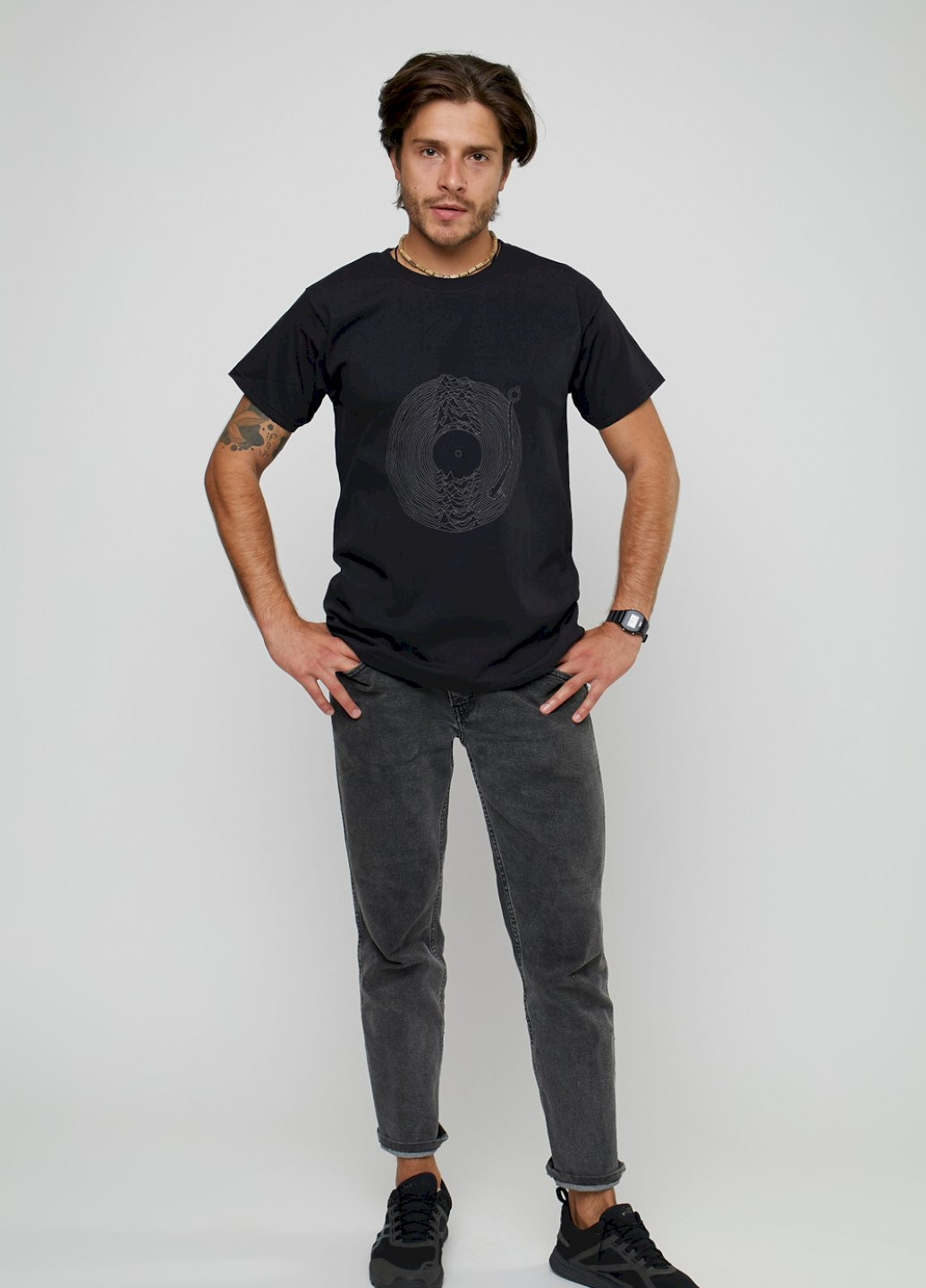 Черная футболка мужская YAPPI