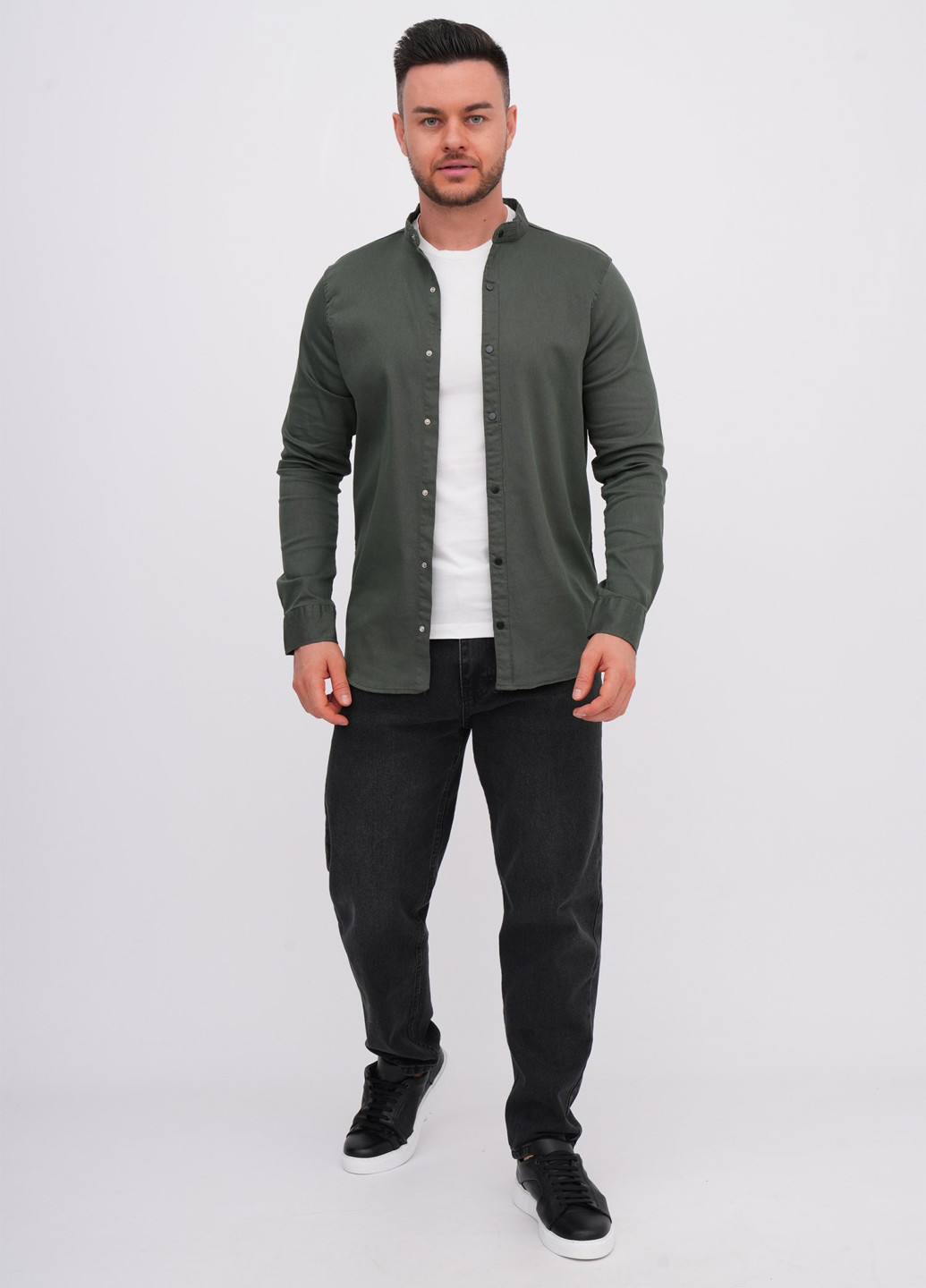 Изумрудная джинсовая рубашка однотонная K.O.R