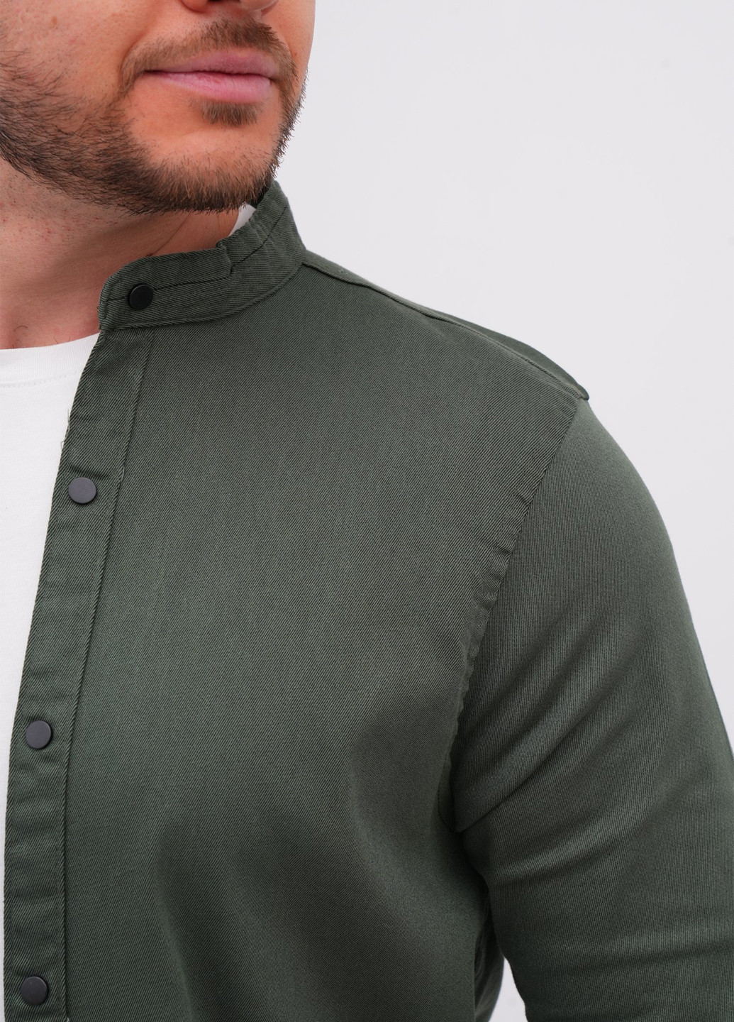 Изумрудная джинсовая рубашка однотонная K.O.R