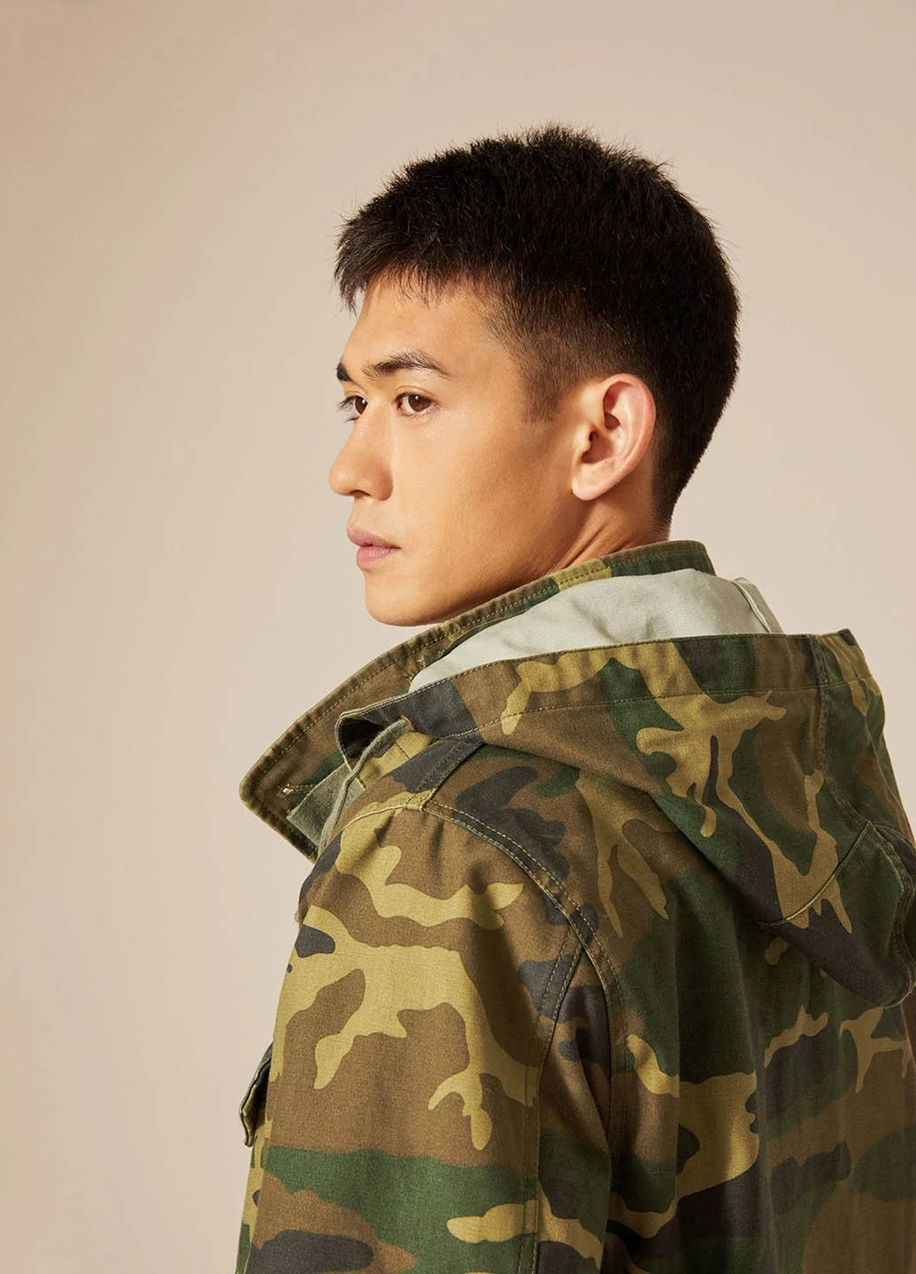 Оливкова (хакі) демісезонна куртка Alpha Industries