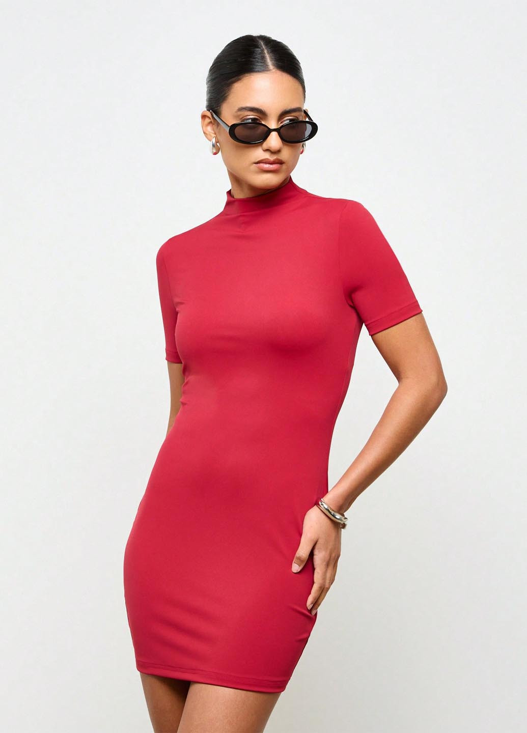 Красное кэжуал платье платье-водолазка SHEIN однотонное