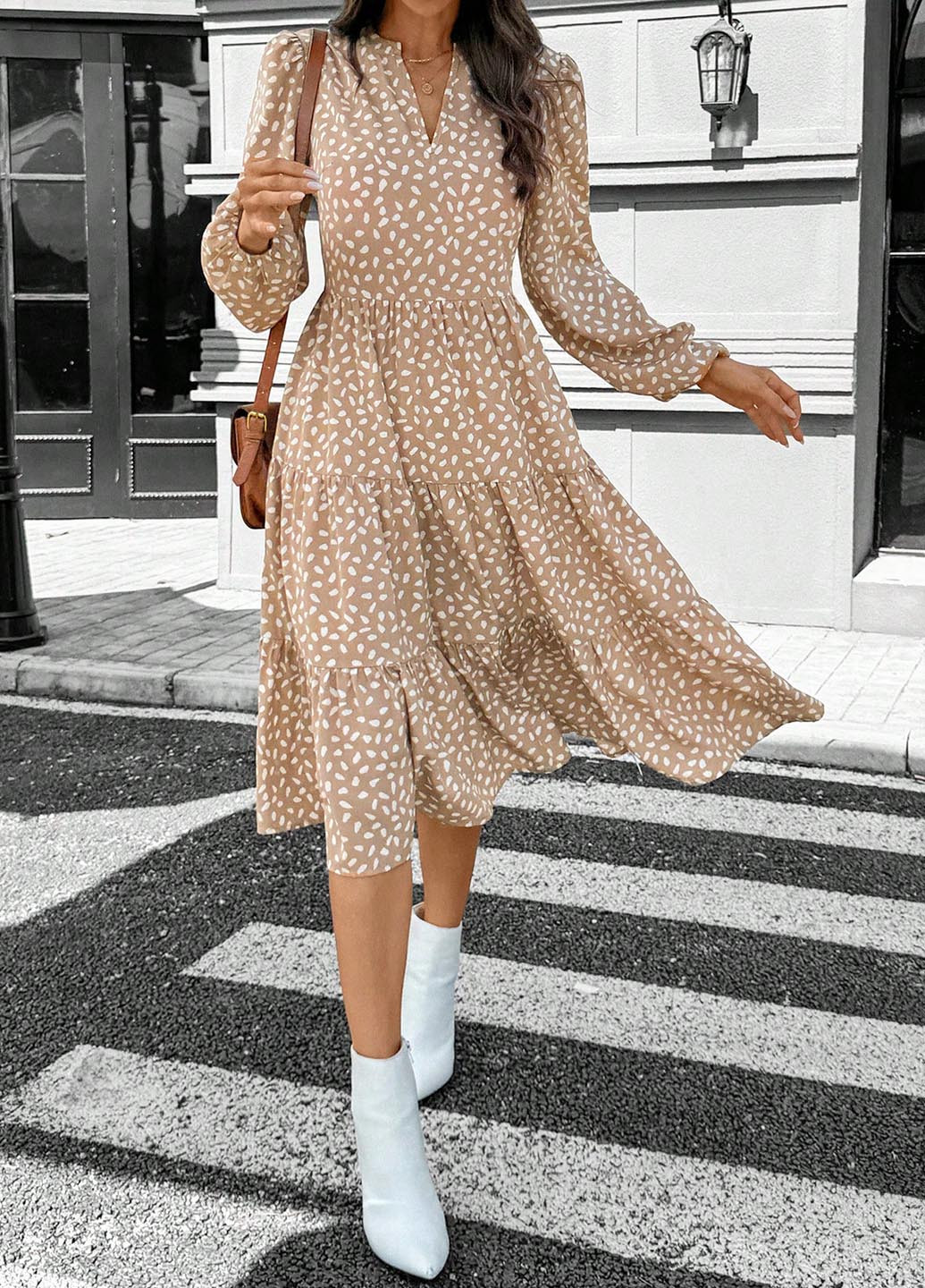 Бежева кежуал сукня SHEIN з абстрактним візерунком