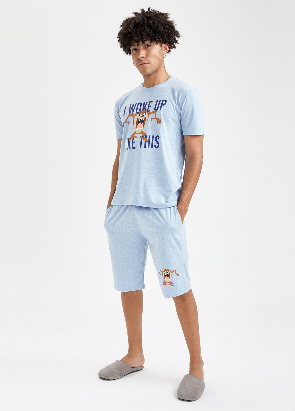 Блакитний літній комплект (футболка, шорти) DeFacto