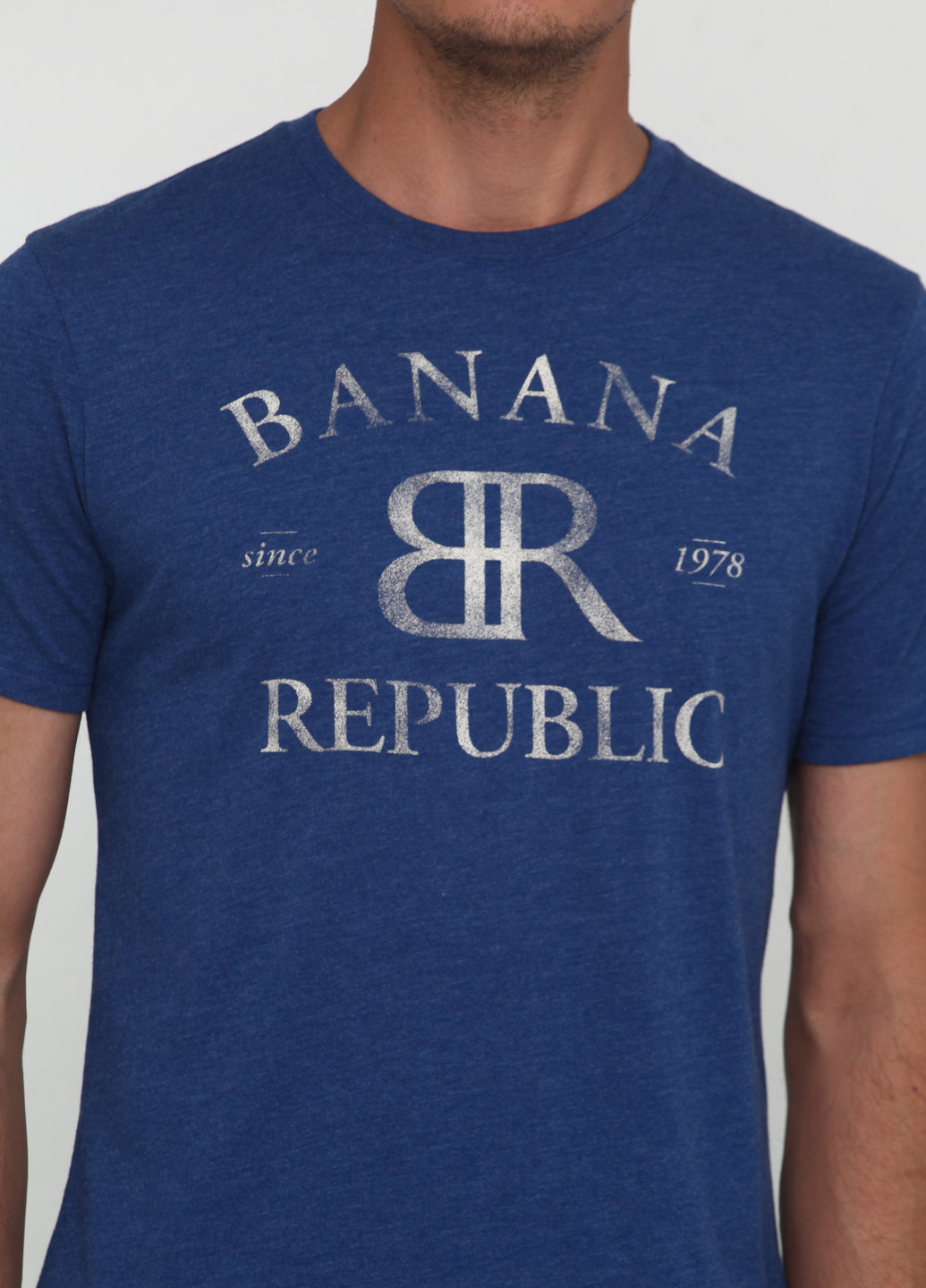 Темно-синяя футболка Banana Republic