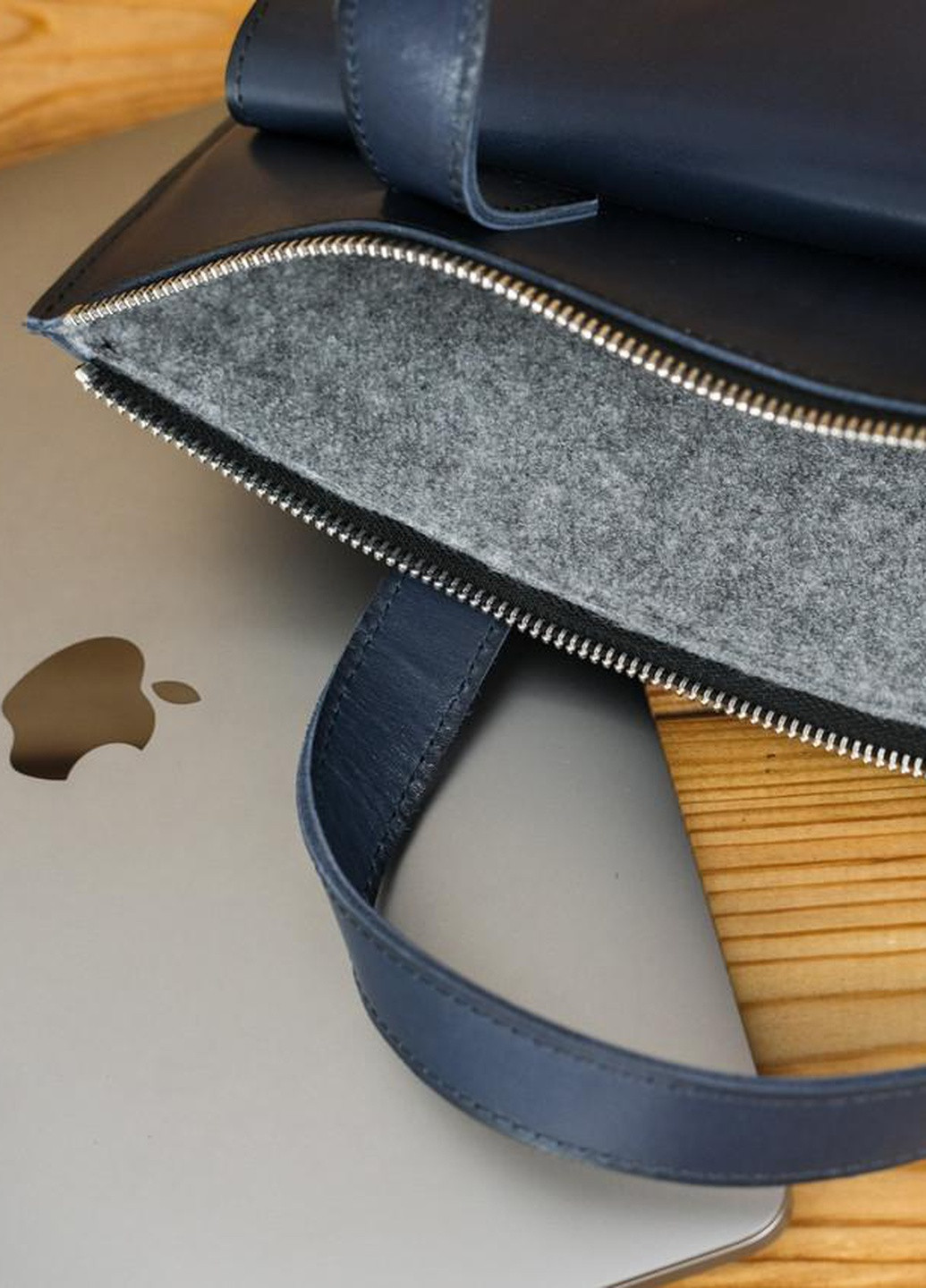 Шкіряний чохол для MacBook Дизайн №42 Berty (253861825)