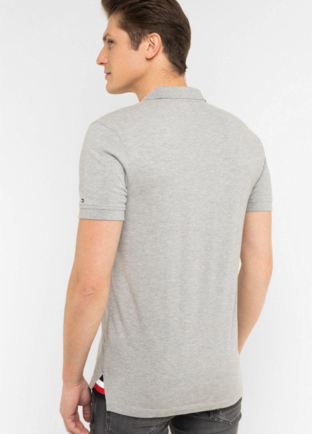 Светло-серая футболка-поло для мужчин Tommy Hilfiger с логотипом