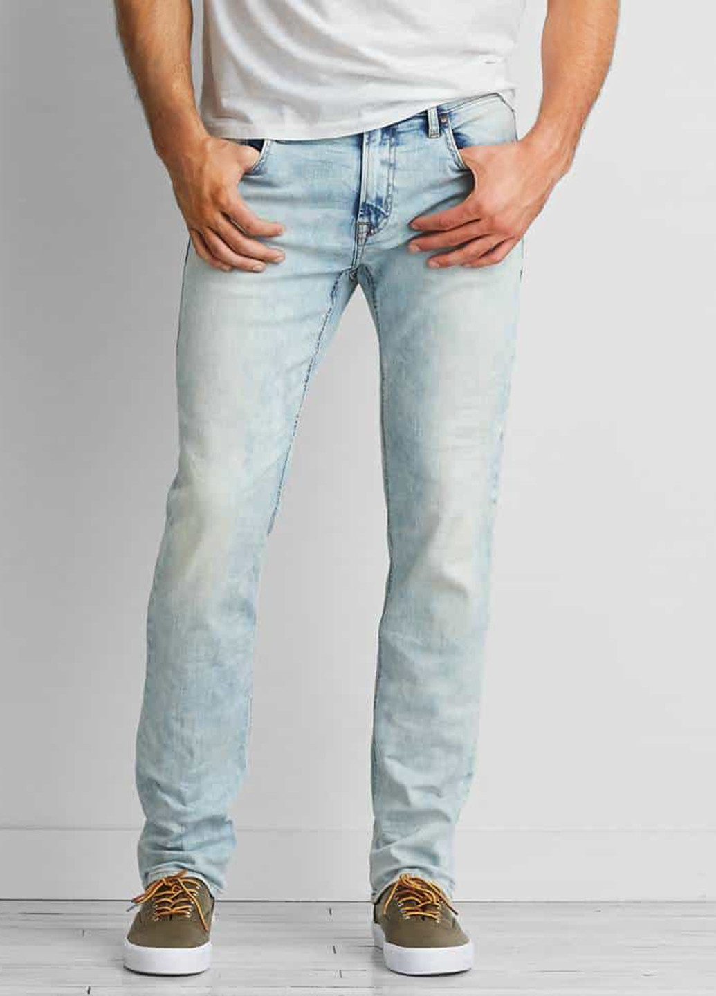 Голубые демисезонные прямые джинсы American Eagle