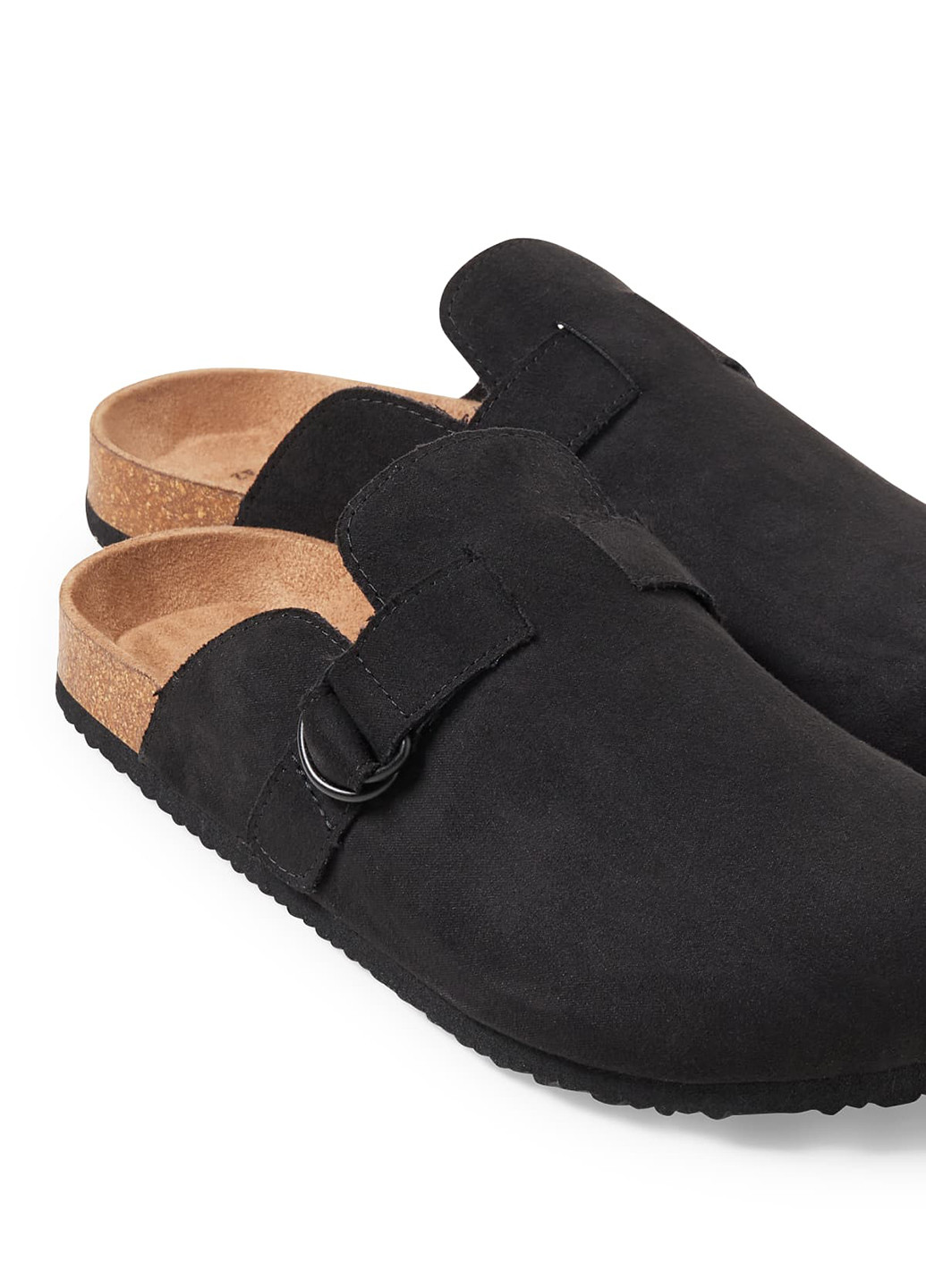 Черные тапочки C&A