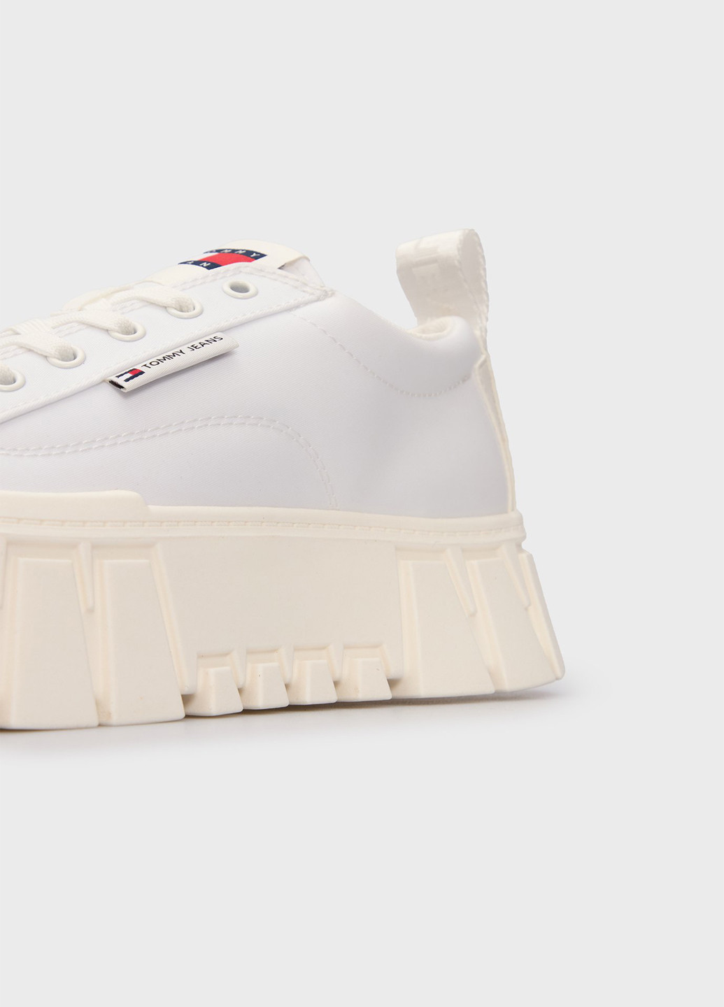 Белые кеды Tommy Jeans