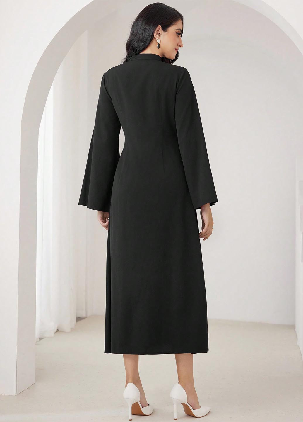 Черное кэжуал платье клеш SHEIN колор блок