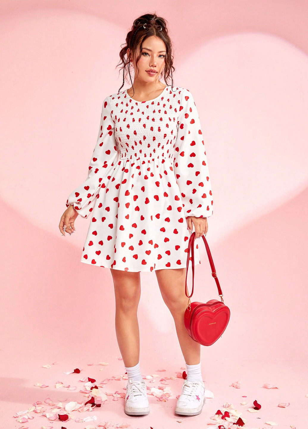 Белое кэжуал платье клеш SHEIN сердечки