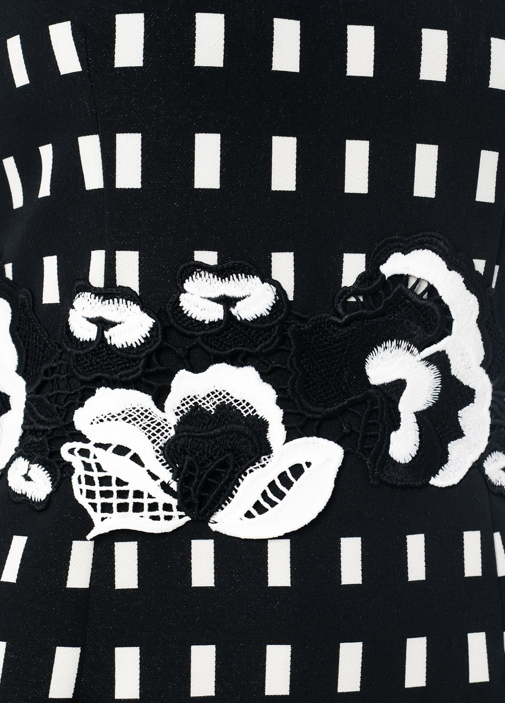 Чорна кежуал платье міді Iren Klairie в клітинку