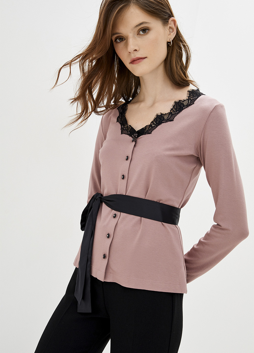 Темно-розовая демисезонная блуза Arefeva